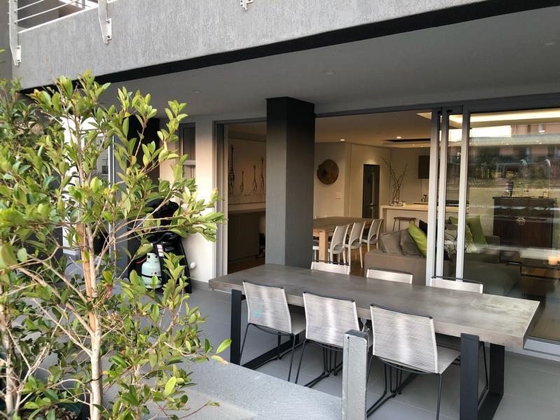 To Let 2 Bedroom Property for Rent in Fresnaye Western Cape
